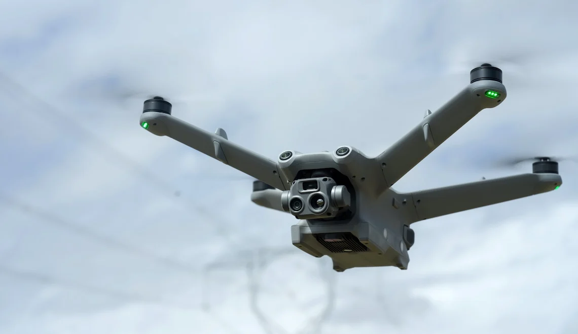 Ứng Dụng Flycam Nhiệt DJI Matrice 3TD Drone Trong Ngành Điện Mặt Trời