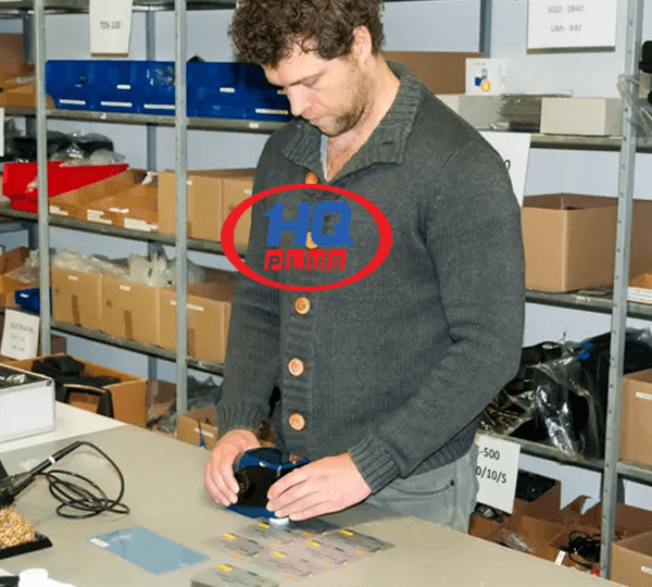 Máy Đo Quang Phổ Kỹ Thuật Số Cầm Tay Model Spectrophotometer PCE-CSM 20 Hãng PCE Anh Quốc