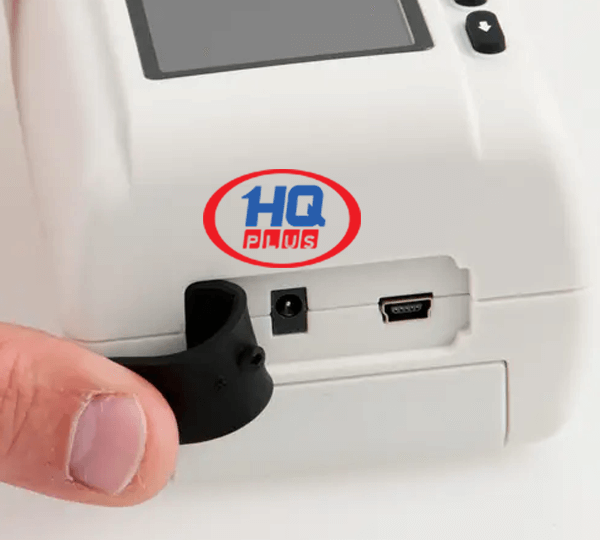Máy Đo Quang Phổ Kỹ Thuật Số Cầm Tay Model Spectrophotometer PCE-CSM 4 Hãng PCE Anh Quốc